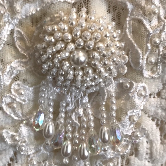 Top~Pearl Beaded “Work Of Art”/ Host Pick - Picture 2 of 5